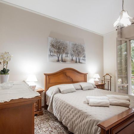 Domus Umberto - Guest House أريتسو المظهر الخارجي الصورة